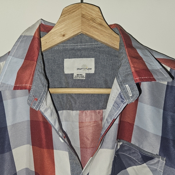 Big Boy (14-16) Flannel, Plaid Pattern Shirt - Red and Blue - Picture 5 of 9